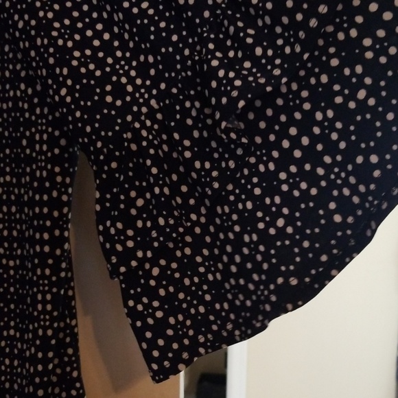 JTB Woman Navy White Blouse! - Picture 2 of 6